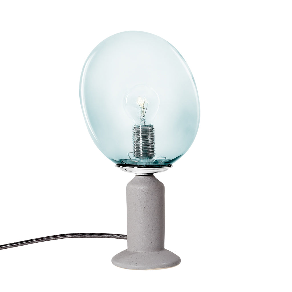 Lille SKY keramiklampe, grå - design Pernille Bülow og Ejnar Paulsen