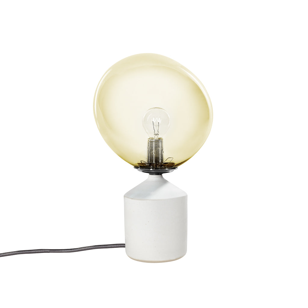 Medium SKY keramiklampe, hvid - design Pernille Bülow og Ejnar Paulsen